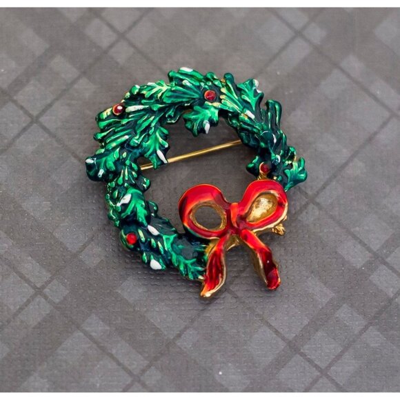 Vintage Festive Pine Wreath Brooch, G33 - Picture 1 of 2